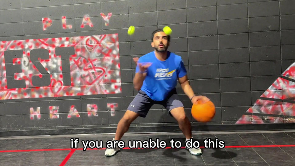 2 Tennis Ball - Juggle